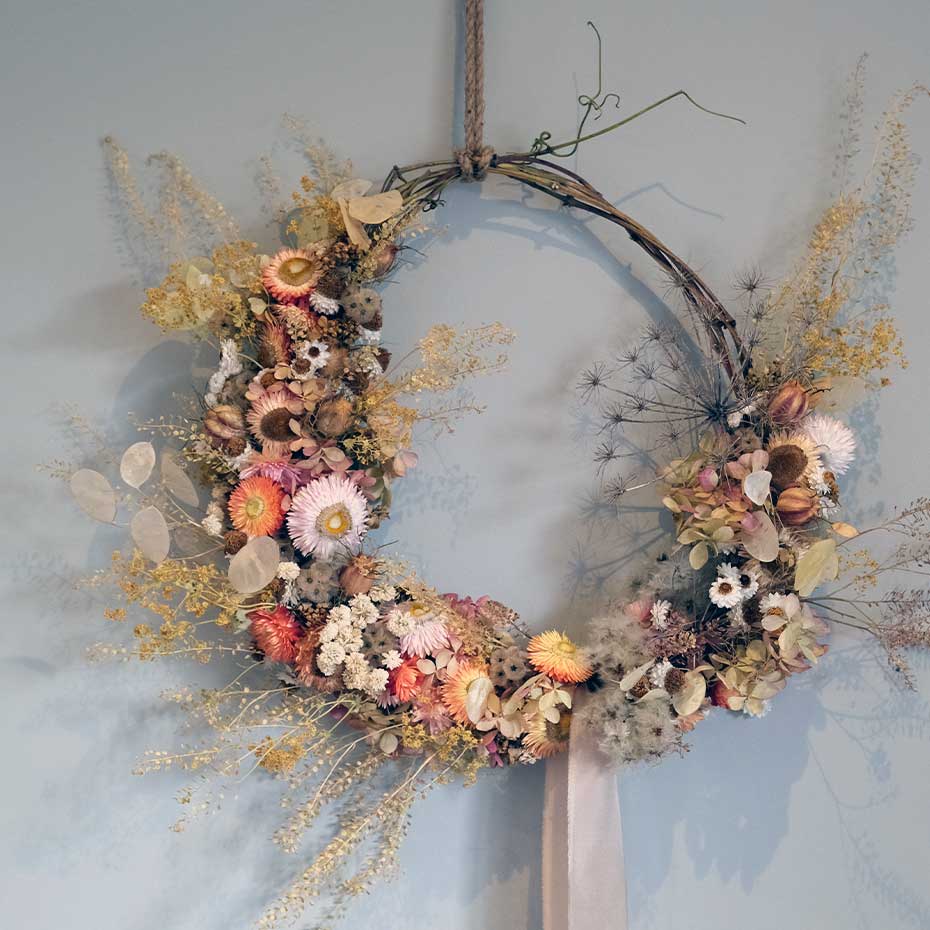 Wreath2-orange-pink-rustic-main-930x930px
